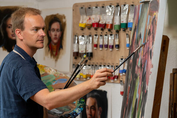 Peter Keegan at work in his studio