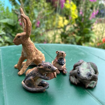 Edith Garraway: Various small stoneware animals