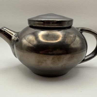 Fiona Wilcock: Pewter coloured teapot. Stoneware.