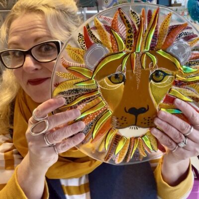 Julia Batten Glass: Lion