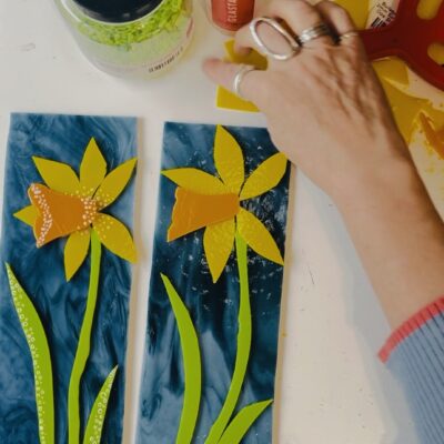 Julia Batten Glass: Daffodils